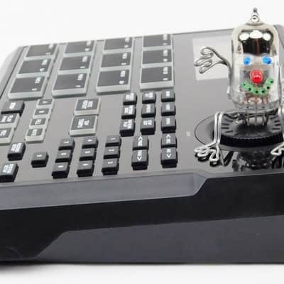 Akai XR 20 Beat Production Center Synth Drum Machine +Neuwertig+ OVP + Garantie image 8