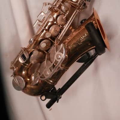 Buescher Aristocrat 200 alto saxophone with case AS IS For parts/project image 5