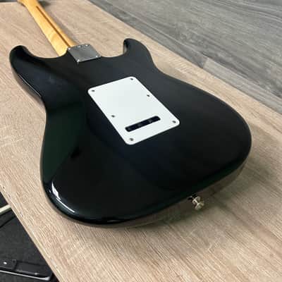 Fender Standard Stratocaster Left-Handed Electric Guitar Black 1998-1999 #2848 image 20