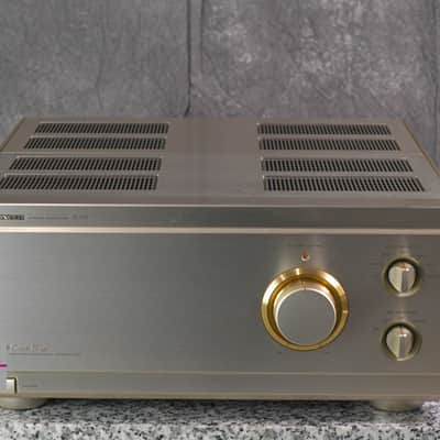 PIONEER A-09 Integrated Amplifier in Very Good Condition image 1