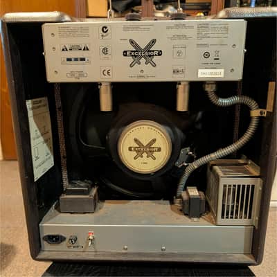 Fender Excelsior Pawn Shop Series 13-Watt 1x15" Guitar Combo 2012 - 2013 - Brown image 4