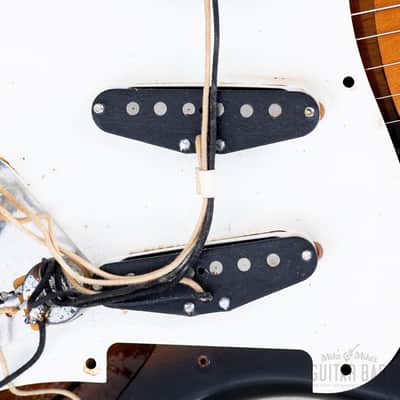 1997 Fender American Vintage '57 Stratocaster Sunburst w/ Hangtags, Tweed Case image 20