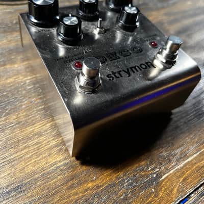 Strymon Deco V1 w/fav switch image 2