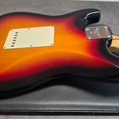 Fender Custom Shop Classic Player Stratocaster 2004 Sunburst Birdseye Neck Sperzel Tuners 3TSB image 16