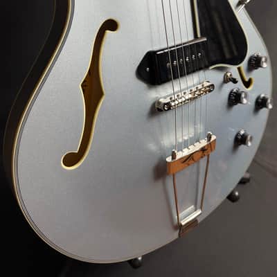 Eastman T64-T-IBM Thinline Hollowbody Electric Guitar Iced Blue Metallic w/ Gig Bag image 6
