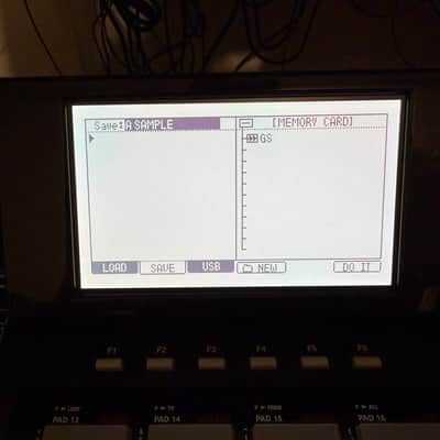 Akai MPC2500 with XL LCD Screen and paid JJOS image 7