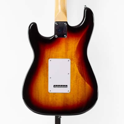 Fender Standard Stratocaster 2025 3-Color Sunburst image 5