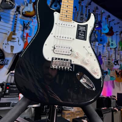 Fender Player Stratocaster HSS - Black with Maple Fingerboard Authorized Deal! 551 FREE PLEK! image 2