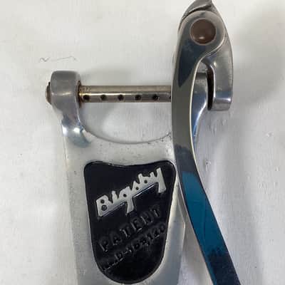 Bigsby B7 OR B3 EX SHORT TAILPIECE W/BAR image 3