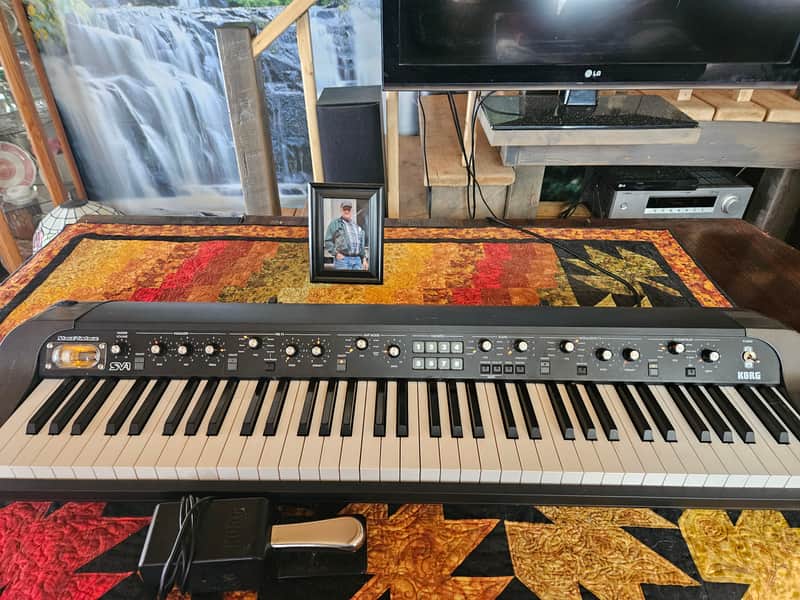 Korg SV1-88 Stage Vintage Digital Piano | Reverb Canada