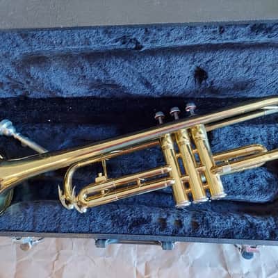 King Cleveland 600 Trumpet with case/MP, USA, Very Good Condition, No Top-Hook image 3