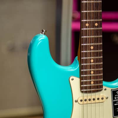 Fender American Ultra Luxe Vintage '60s Stratocaster HSS - Sea Foam Green image 7