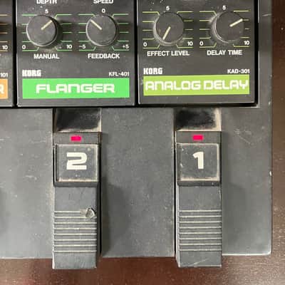 Korg PME 40X Pedalboard w/ 4 Effect Modules Analog Delay image 2