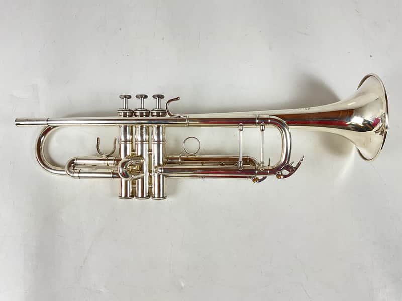 Used Yamaha YTR-8335UGS Bb Trumpet (SN: 302383)
