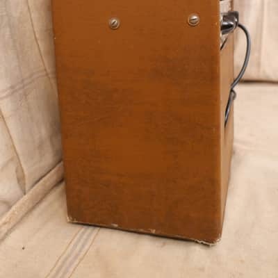 Vega Commander 1940's image 5