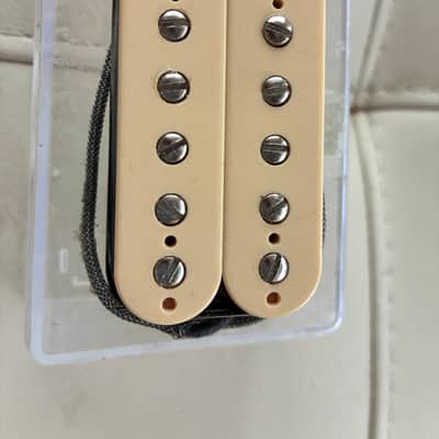 Gibson Tim Shaw dirty fingers Early 80’s - Lawsuit double cream image 1