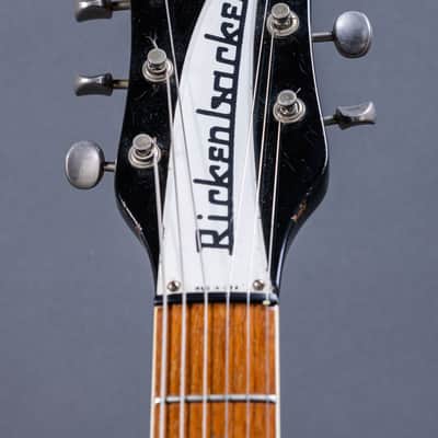 Rickenbacker 370 1968, Jetglo image 4