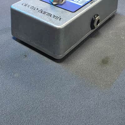 Electro-Harmonix Nano Clone Analog Chorus 2006 - Present - Purple / Black image 2