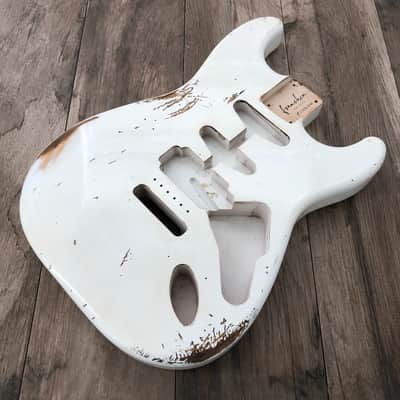 FRANCHIN Mercury guitar body Relic Aged Olympic White 100% Nitro Lacquer Cracks HSS Basswood Stratocaster-Strat-S-Style Made in Italy - Stock piece #23280826 image 3