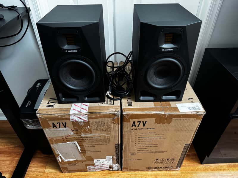 ADAM Audio A7V 7" Active Studio Monitors (Pair) 2022 - Present - Black image 1