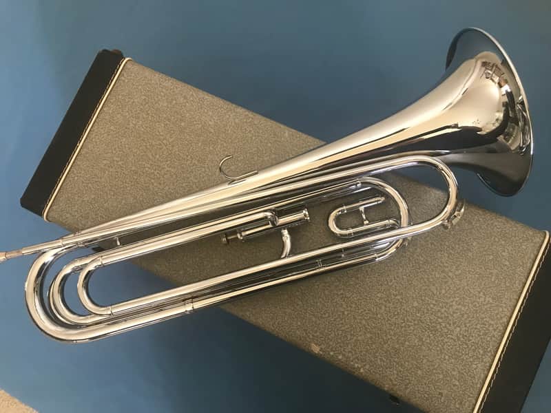Getzen Single valve tenor bugle Mid ‘60’s - Silver / Chrome image 1