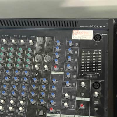 Yamaha MG24/14FX 24-Input 14-Bus Mixing Console with Effects CG01LR9 image 2