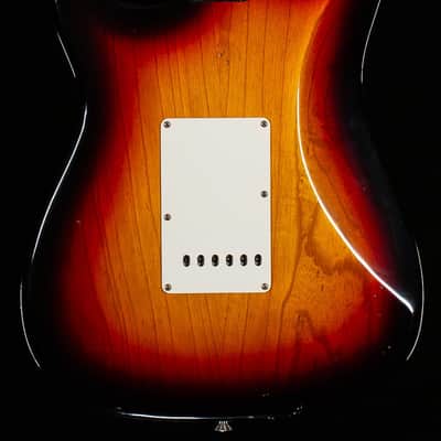 Fender Custom Shop Postmodern Strat Journeyman Relic w/Closet Classic Hardware 3-Tone Sunburst (675) image 4