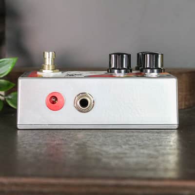 Preowned Daredevil Pedals LED Clipper Overdrive Pedal w/ Box image 2
