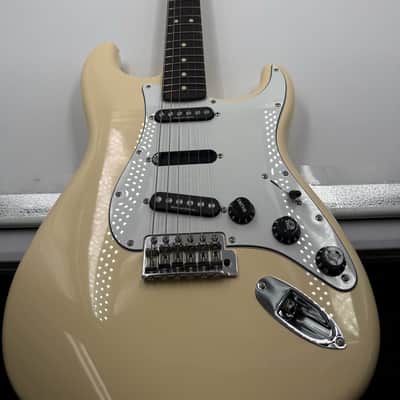 Fender Ritchie Blackmore Artist Series Signature Stratocaster - Olympic White image 16
