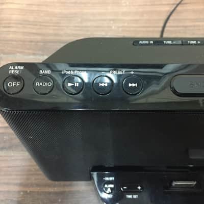 Sony ICF-CS15iP AM FM 30 Pin Audio Docking System Clock Alarm Radio with Remote image 7