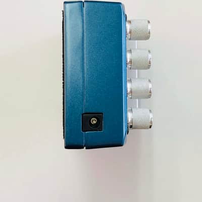 DigiTech Hardwire TR-7 Tremolo/Rotary 2010s - Blue image 2