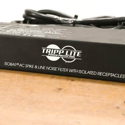 Tripp Lite IBR-12 12-Outlet Rackmount Isobar Surge Suppressor CG0124Z image 5