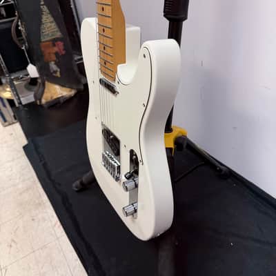 Used Fender Player Tele Telecaster Electric Guitar Made in Mexico 2020 Polar White Maple Neck image 11