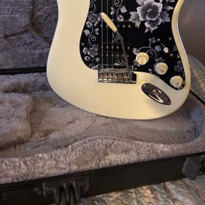 Fender American Professional II 2024 - Olympic white image 1