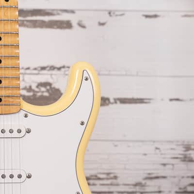 Fender CIJ "Yngwie Malmsteen" Stratocaster - Yellow White  2002-2004 image 9