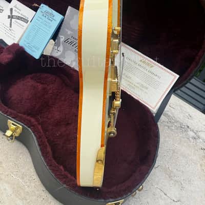 ✮RARE✮SUPERB✮2017 Gretsch G-6134 LTV White Penguin ✮ LACQUER TV JONES ! ✮ COA ✮ AMAZING image 16
