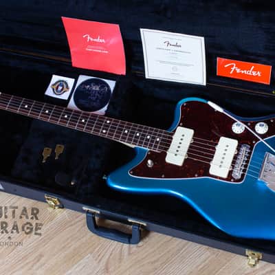 Fender USA American Professional Jazzmaster Blue Sparkle Metallic offset guitar - AVRI neck - p90 image 2