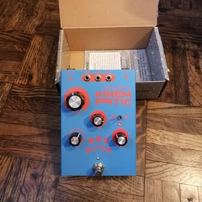Dreadbox Kinematic 2021 - 2022 - Blue image 2