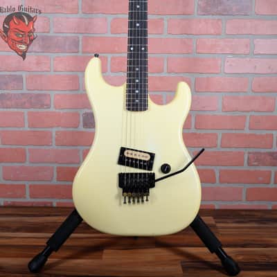 Kramer American Series Barretta Standard White 1986 w/OHSC image 1
