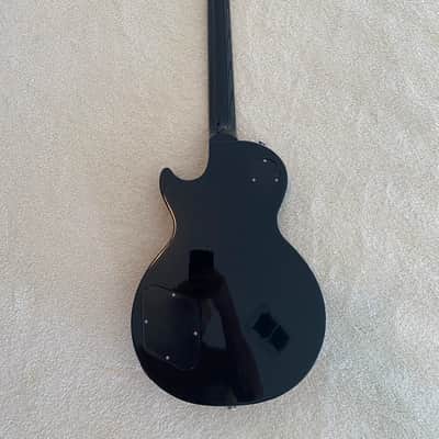 Gibson Les Paul Studio 2013 - Jet Black Glossy - Pristine image 6