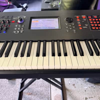 Yamaha Montage 8 88-key Flagship Synthesizer