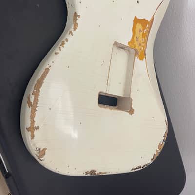 MJT body Aged Nitro Fender Stratocaster Olympic White over 3-Tone Burst reliced image 2
