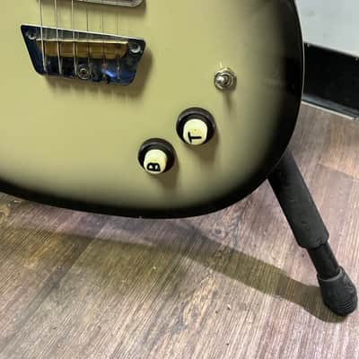 Danelectro 56 U-2 Reissue 1998 - 2004 - Black Burst image 5