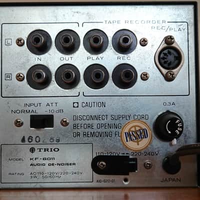 TRIO (KENWOOD) KF-6011 Solid State Audio Denoiser - In the original box image 13