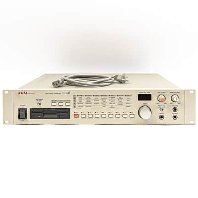 Akai Professional S01 8-Voice MIDI Digital Sampler – Rackmount (1993)