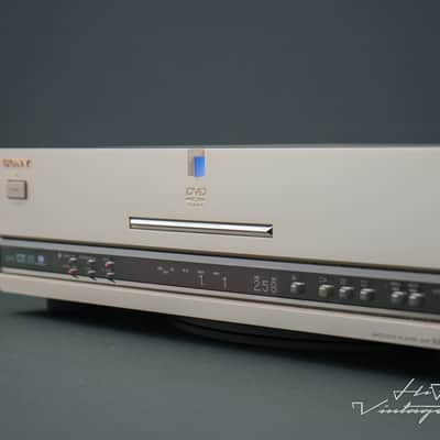 Sony DVP-S9000ES SACD Player image 7