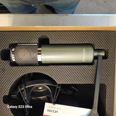 sE Electronics  sE Electronics sE2200 VE Large Diaphragm Condenser Microphone Limited Vintage Edition image 4