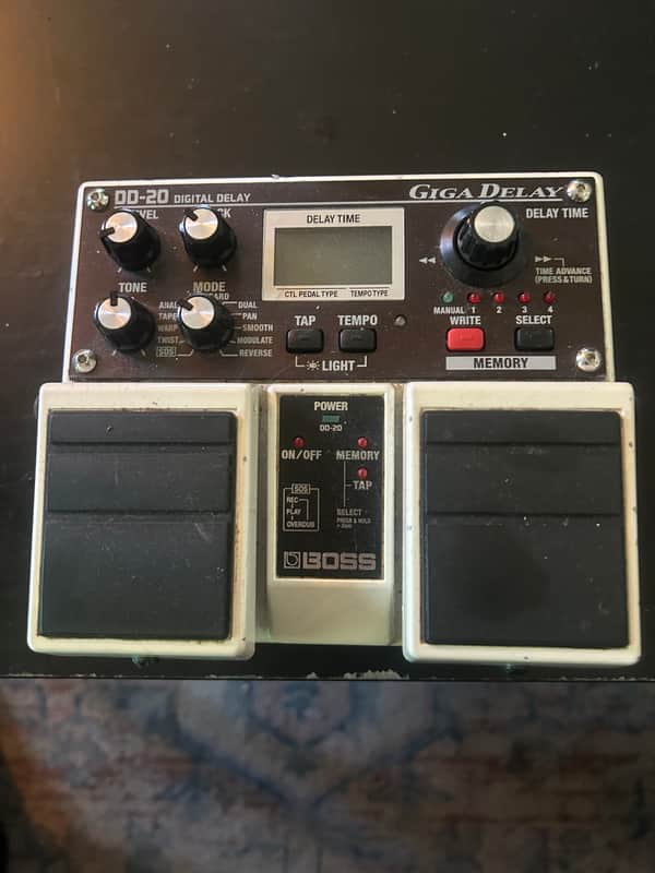 Boss DD-20 Giga Delay