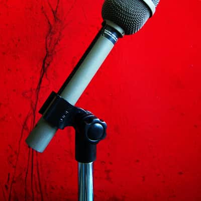 Vintage 1980's Electro-Voice PL11 / RE11 Supercardioid Dynamic Microphone Low Z w mic clip RE10 RE15 image 10