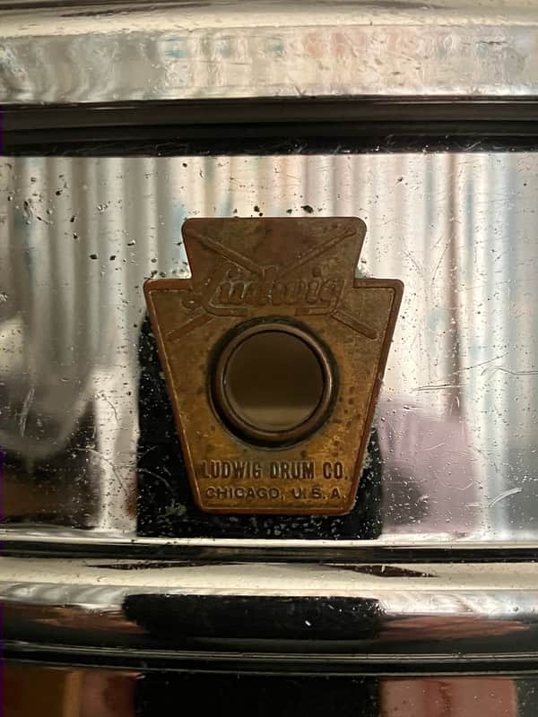 Ludwig / Super Ludwig, 1960-1963,  Pre-Serial Keystone Badge, Chrome Over Brass, 5” x 14” Concert Snare Drum image 1